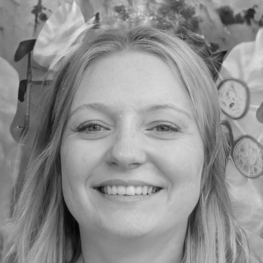 Portrait de Ludmila Berengar, fondatrice et directrice d'analyse chez orbitalicelyxa